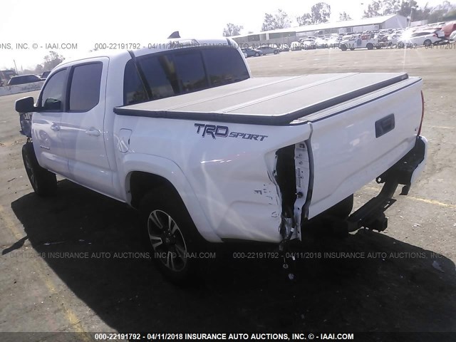 3TMAZ5CN6GM011610 - 2016 TOYOTA TACOMA DBL CAB/SR5/TRD SPORT/OR WHITE photo 3