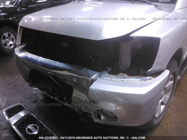 5N1AA08B94N734843 - 2004 NISSAN ARMADA SE/LE SILVER photo 6