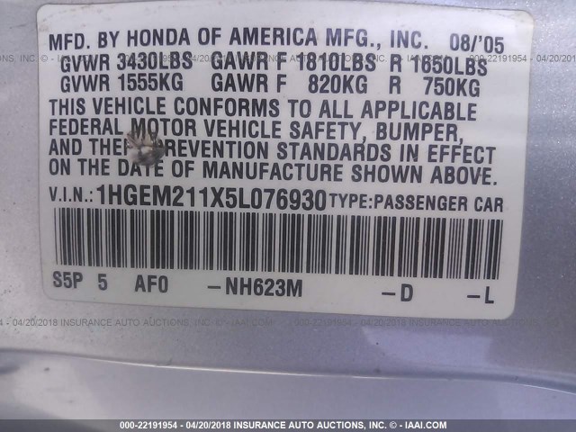 1HGEM211X5L076930 - 2005 HONDA CIVIC DX VP SILVER photo 9