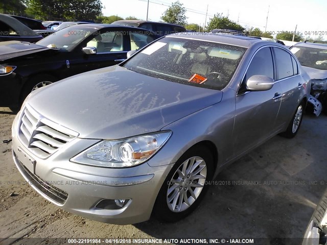 KMHGC4DE5AU089329 - 2010 HYUNDAI GENESIS 3.8L SILVER photo 2