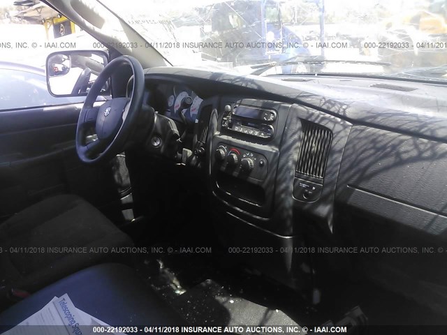 3D7KA26C54G125554 - 2004 DODGE RAM 2500 ST/SLT 白色 照片 5