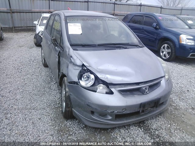 JHMGD38637S067721 - 2007 HONDA FIT S SILVER photo 6