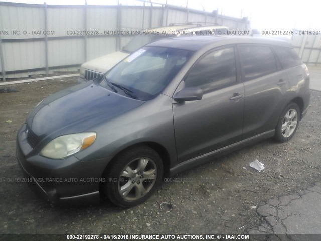 2T1KR32E85C470833 - 2005 TOYOTA COROLLA MATRIX XR GRAY photo 2