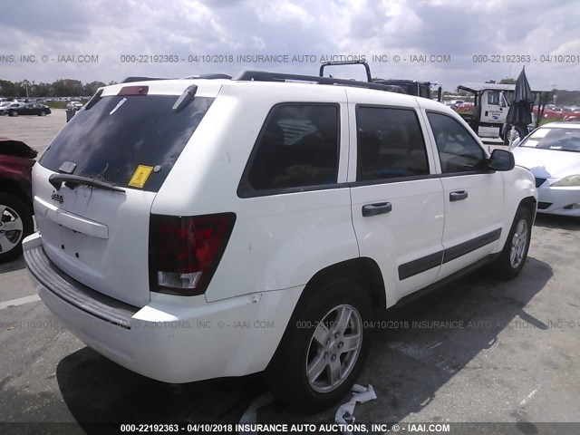 1J8GS48K66C285373 - 2006 JEEP GRAND CHEROKEE LAREDO/COLUMBIA/FREEDOM WHITE photo 4