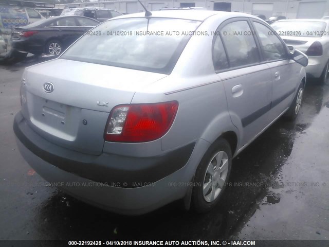 KNADE123766100227 - 2006 KIA RIO SILVER photo 4