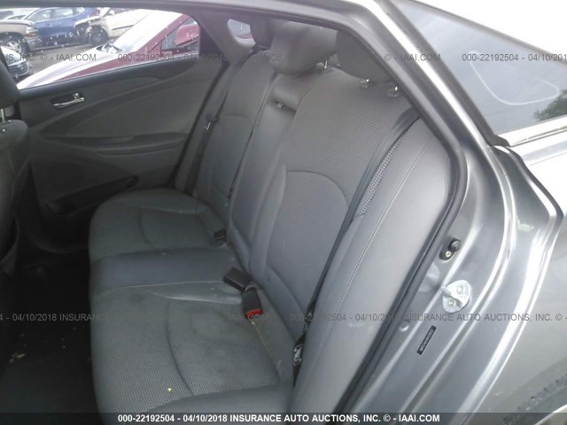 5NPEC4ACXBH228123 - 2011 HYUNDAI SONATA SE/LIMITED GRAY photo 8