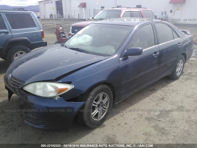 4T1BE32K32U507248 - 2002 TOYOTA CAMRY LE/XLE/SE Dark Blue photo 2