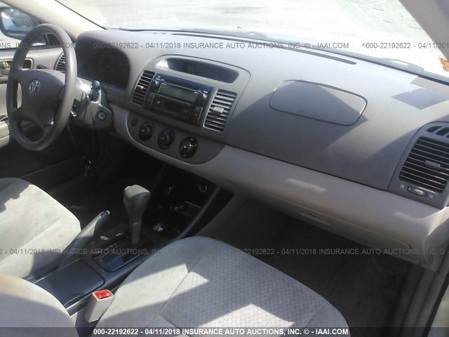 4T1BE32K93U686624 - 2003 TOYOTA CAMRY LE/XLE/SE თაფლისფერი ფოტო 5