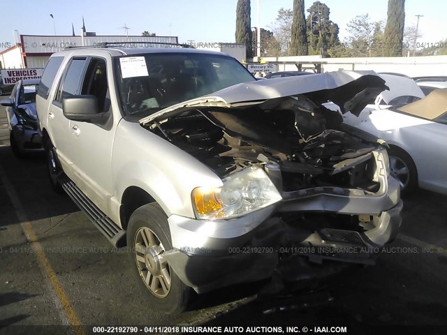 1FMPU15L23LC43769 - 2003 FORD EXPEDITION XLT SILVER photo 1