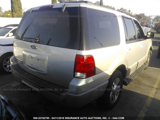 1FMPU15L23LC43769 - 2003 FORD EXPEDITION XLT SILVER photo 4
