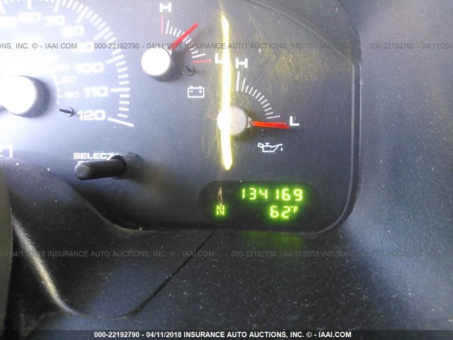 1FMPU15L23LC43769 - 2003 FORD EXPEDITION XLT ვერცხლისფერი ფოტო 7