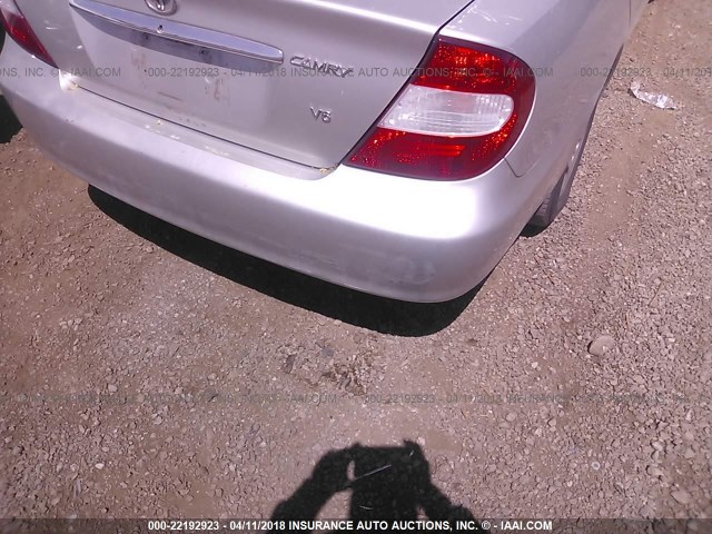 4T1BF32K32U523737 - 2002 TOYOTA CAMRY LE/XLE/SE SILVER photo 6