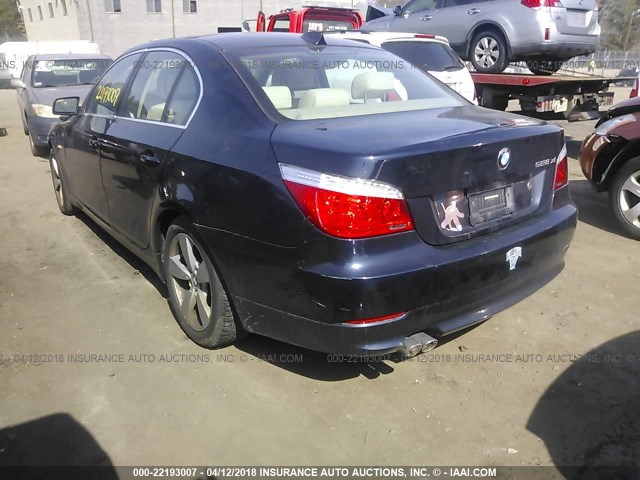 WBANV13568CZ59916 - 2008 BMW 528 XI BLUE photo 3