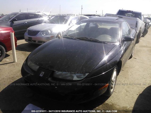 1G8ZG1273WZ249443 - 1998 SATURN SC2 BLACK photo 2