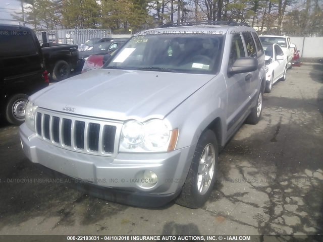 1J4GR48K85C515085 - 2005 JEEP GRAND CHEROKEE LAREDO/COLUMBIA/FREEDOM 灰色 照片 2
