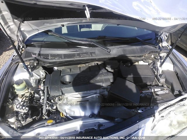 4T4BF3EK2BR117417 - 2011 TOYOTA CAMRY SE/LE/XLE SILVER photo 10