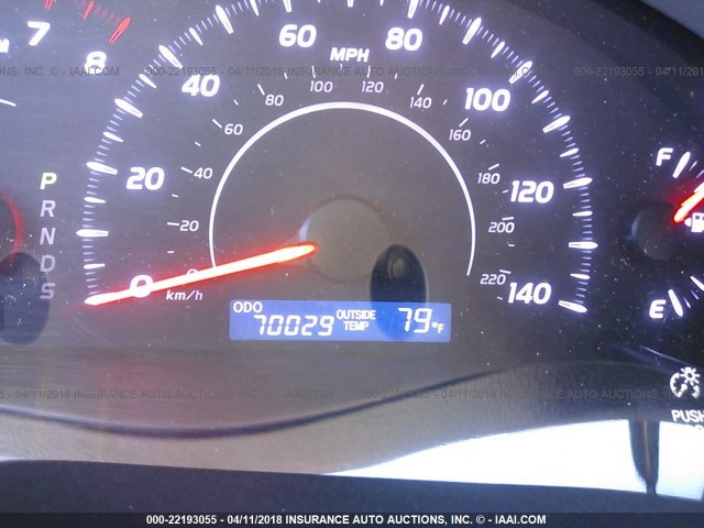 4T4BF3EK2BR117417 - 2011 TOYOTA CAMRY SE/LE/XLE SILVER photo 7