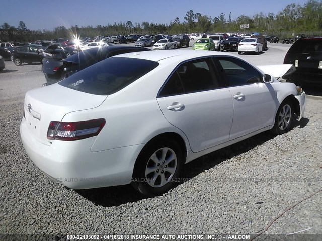 4T1BF3EK3BU626491 - 2011 TOYOTA CAMRY SE/LE/XLE 白色 照片 4
