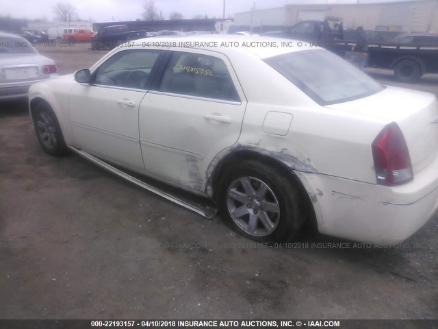 2C3KA53G06H351589 - 2006 CHRYSLER 300 TOURING WHITE photo 6