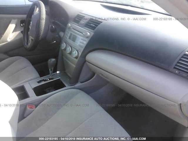 4T1BE46K67U034579 - 2007 TOYOTA CAMRY NEW GENERAT CE/LE/XLE/SE RED photo 5