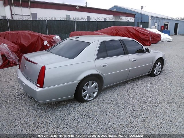 1G6KD57Y16U192197 - 2006 CADILLAC DTS SILVER photo 4