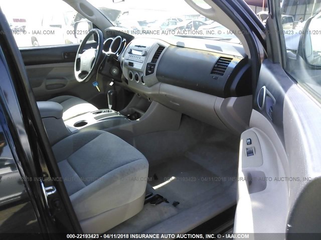 5TETX22N48Z586968 - 2008 TOYOTA TACOMA ACCESS CAB Schwarz Foto 5