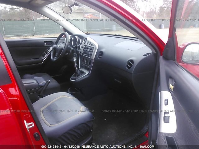 2T1KR38E23C148080 - 2003 TOYOTA COROLLA MATRIX XR RED photo 5