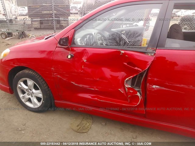 2T1KR38E23C148080 - 2003 TOYOTA COROLLA MATRIX XR RED photo 6