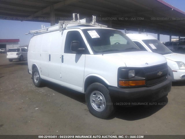 1GCWGFCA9B1109874 - 2011 CHEVROLET EXPRESS G2500  WHITE photo 1