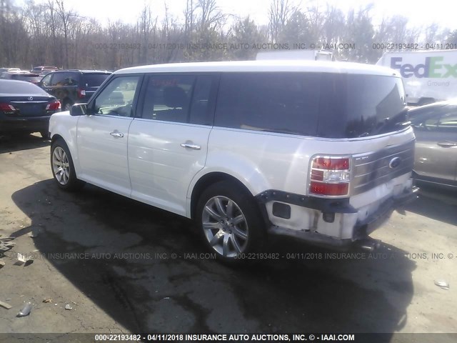 2FMEK63C09BA15954 - 2009 FORD FLEX LIMITED WHITE photo 3