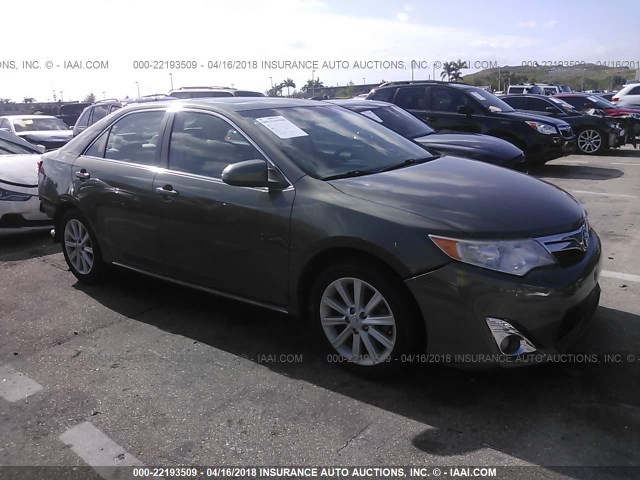 4T1BF1FK4CU593313 - 2012 TOYOTA CAMRY SE/LE/XLE GRAY photo 1