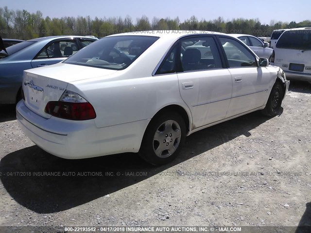 4T1BF28BX3U283282 - 2003 TOYOTA AVALON XL/XLS WHITE photo 4