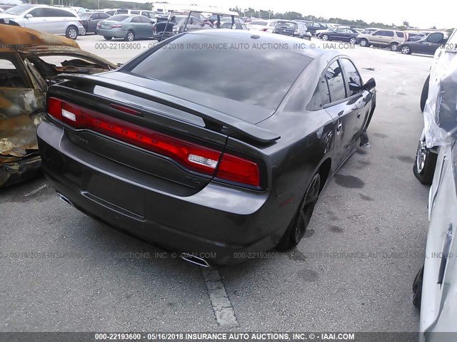 2C3CDXCT2EH275117 - 2014 DODGE CHARGER R/T GRAY photo 4