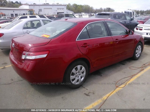 4T4BF3EK8AR015392 - 2010 TOYOTA CAMRY SE/LE/XLE RED photo 4