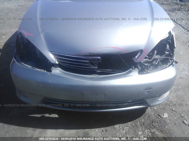 4T1BE30K85U535585 - 2005 TOYOTA CAMRY LE/XLE/SE 灰色 照片 6