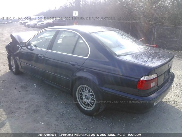 WBADT43471GF56670 - 2001 BMW 525 I AUTOMATIC BLUE photo 3