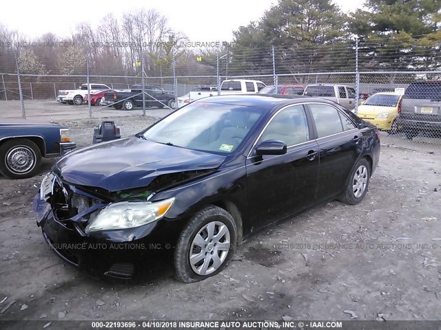 4T4BF3EK0BR167569 - 2011 TOYOTA CAMRY SE/LE/XLE შავი ფოტო 2