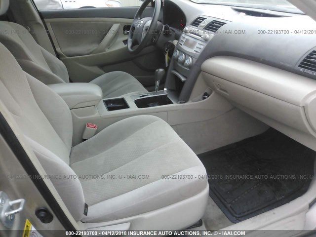 4T1BE46K48U752083 - 2008 TOYOTA CAMRY CE/LE/XLE/SE GOLD photo 5