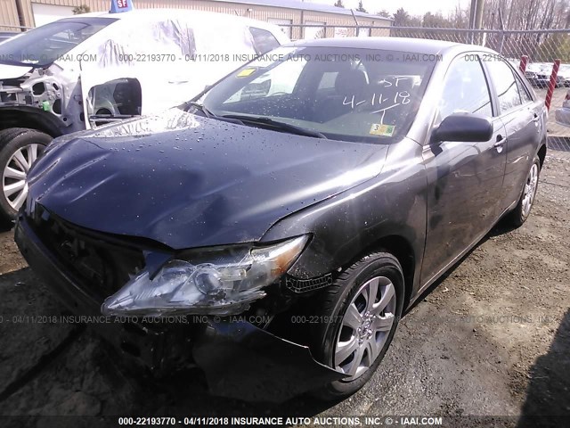 4T1BF3EK0BU633530 - 2011 TOYOTA CAMRY SE/LE/XLE 灰色 照片 2