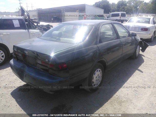 JT2BG22K3X0312752 - 1999 TOYOTA CAMRY LE/XLE მწვანე ფოტო 4