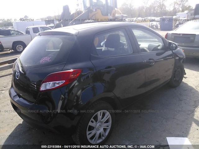 JM1DE1KY0D0156248 - 2013 MAZDA MAZDA2 BLACK photo 4