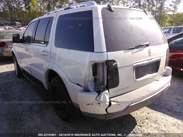 5LMEU68H64ZJ15882 - 2004 LINCOLN AVIATOR WHITE photo 3