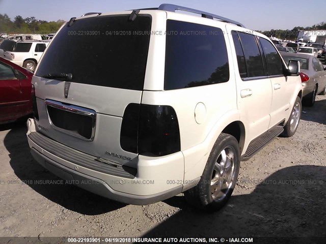 5LMEU68H64ZJ15882 - 2004 LINCOLN AVIATOR 白色 照片 4