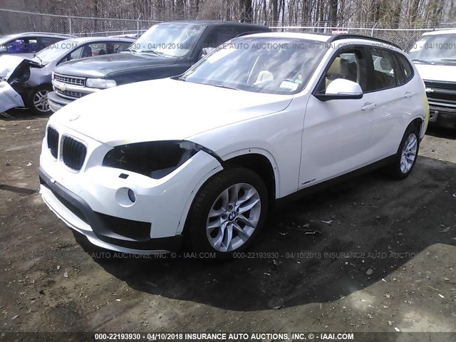 WBAVL1C51FVY29887 - 2015 BMW X1 XDRIVE28I 白色 照片 2