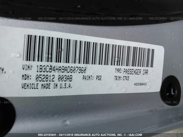 1B3CB4HA9AD607960 - 2010 DODGE CALIBER SXT SILVER photo 9