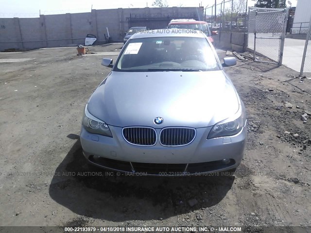 WBANB33534B108046 - 2004 BMW 545 I GRAY photo 6