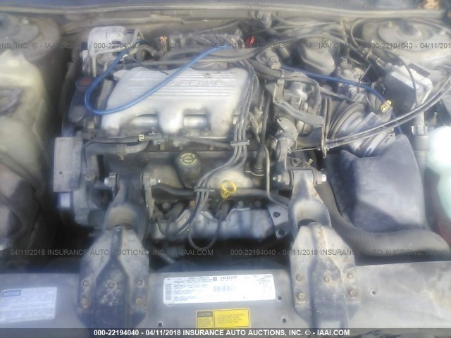 2G1WW12M9V9100831 - 1997 CHEVROLET MONTE CARLO LS 金色 照片 10