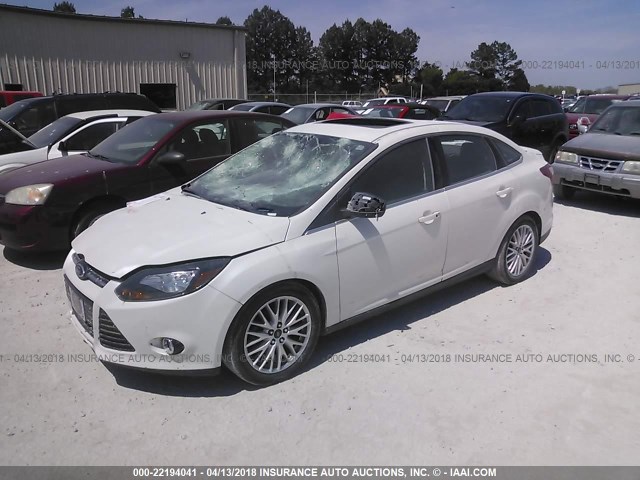 1FADP3J21EL297998 - 2014 FORD FOCUS TITANIUM WHITE photo 2