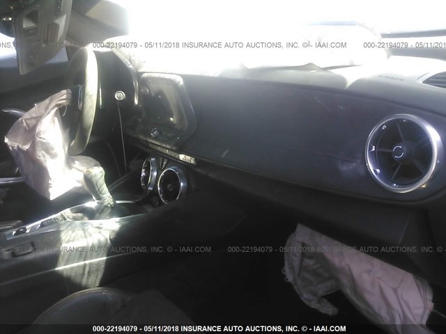 1G1FJ1R67H0178920 - 2017 CHEVROLET CAMARO ZL1 白色 照片 5