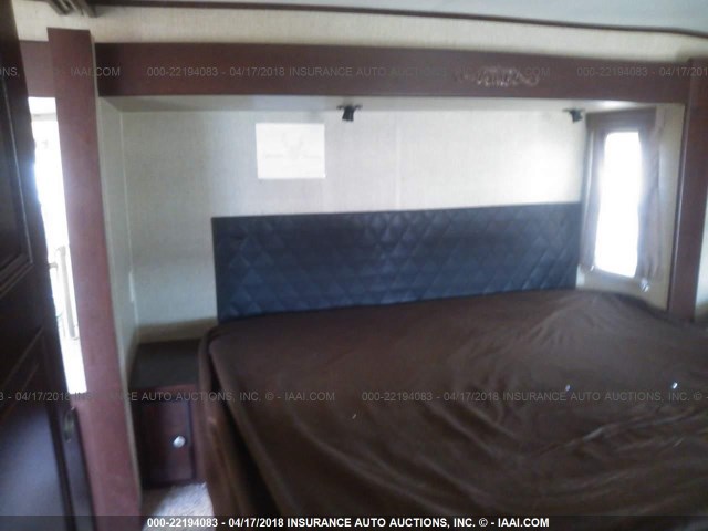 5SFBG4121EE267229 - 2014 HEARTLAND BIG COUNTRY  TAN photo 5